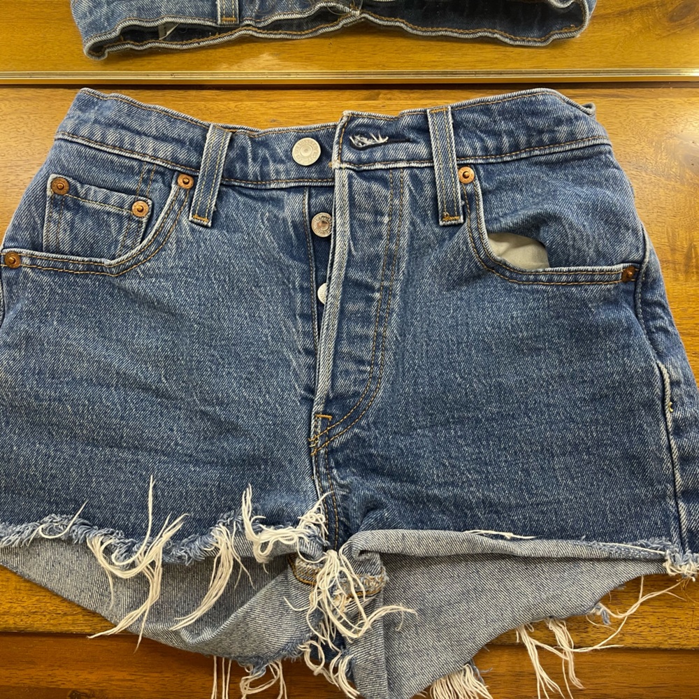 Levi’s 501 high rise jean shorts